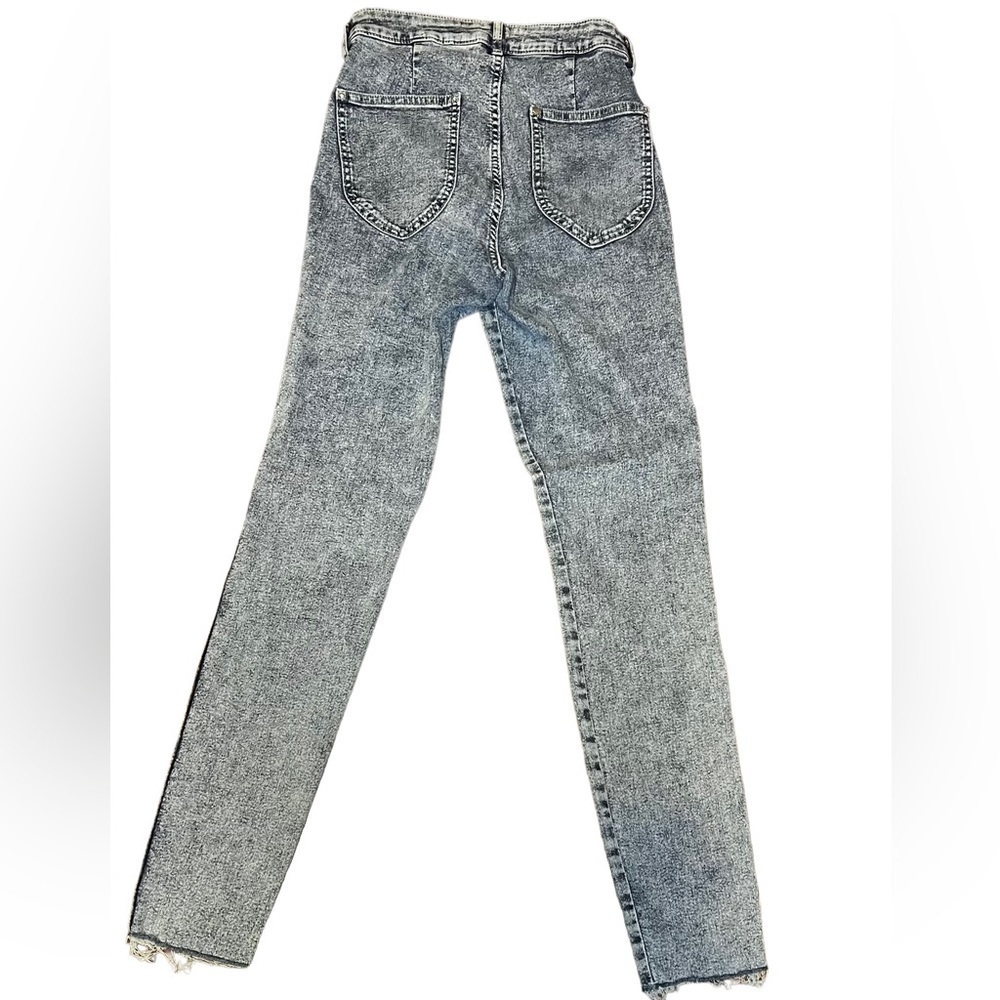& Denim High Waist Skinny Leg Jeans Size 27 Good Condition Like New - Picture 2 of 2
